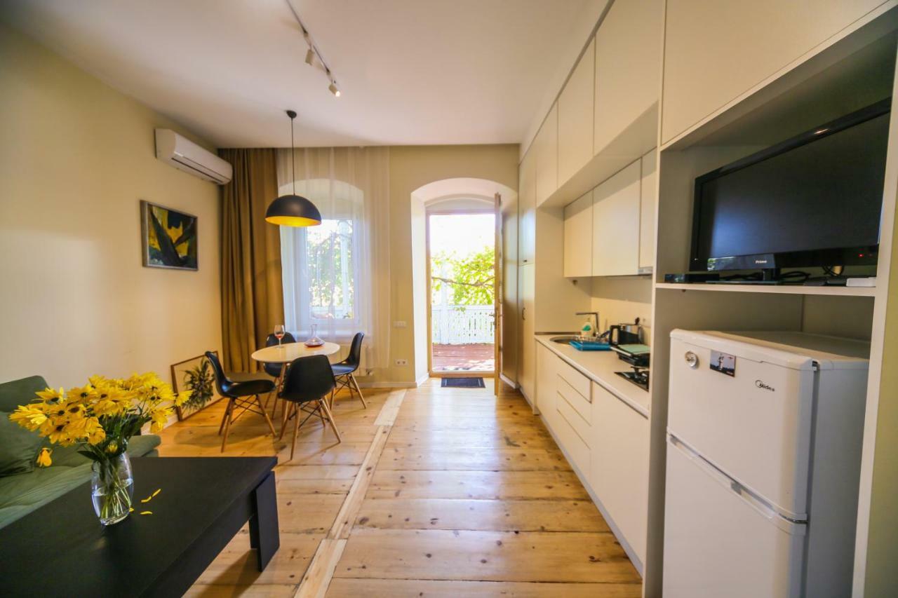 Parajhouse Apartment Tbilisi Ngoại thất bức ảnh